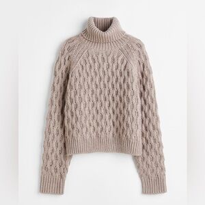 NWT - H&M Cable-knit Sweater - Size XS